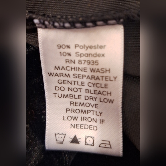 🐈⬛SUSAN GRAVER black velour blouse. Size L - Picture 6 of 6